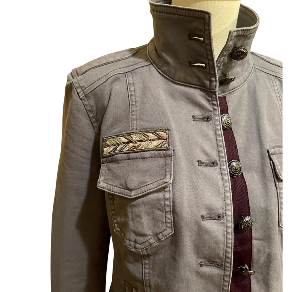 White House Black Market Jacket - Picture 5 of 10